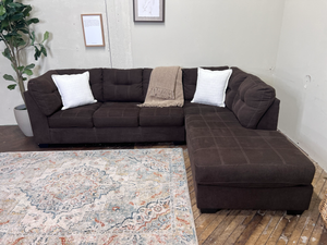 FREE DELIVERY! 🚚 - Ashley’s Furniture Chocolate Brown Tufted Sectional Couch with Chaise