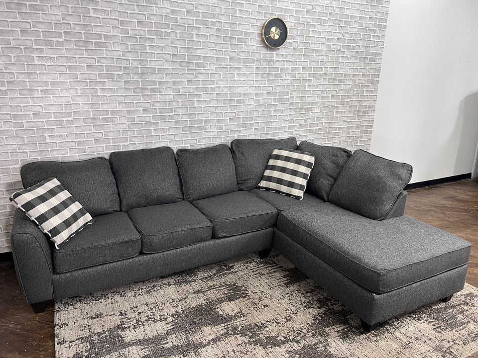 FREE DELIVERY! 🚚 - Bob’s Furniture Gray Sleeper Sectional Couch