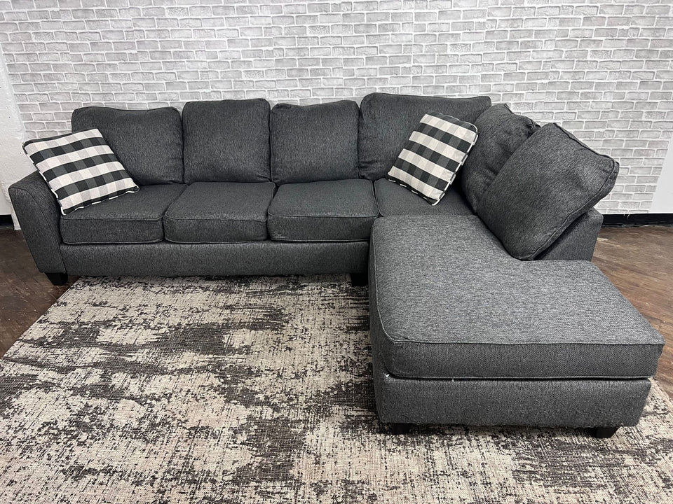 FREE DELIVERY! 🚚 - Bob’s Furniture Gray Sleeper Sectional Couch