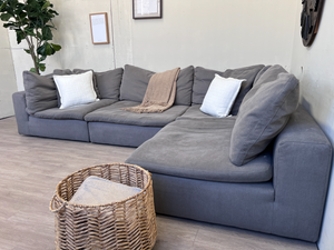 FREE DELIVERY! 🚚 - Bob’s Furniture “Cloud” Modular Rearrangeable Gray Modern Sectional Couch